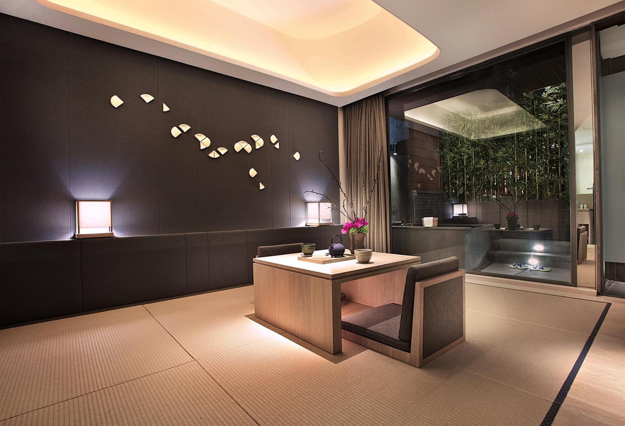 礁溪晶泉丰旅 Wellspring By Silks Jiaoxi Hotel Exterior foto A room at the Mandarin Oriental Tokyo